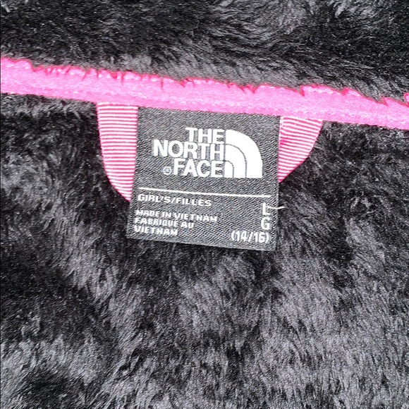 North face - Picture 2 of 3